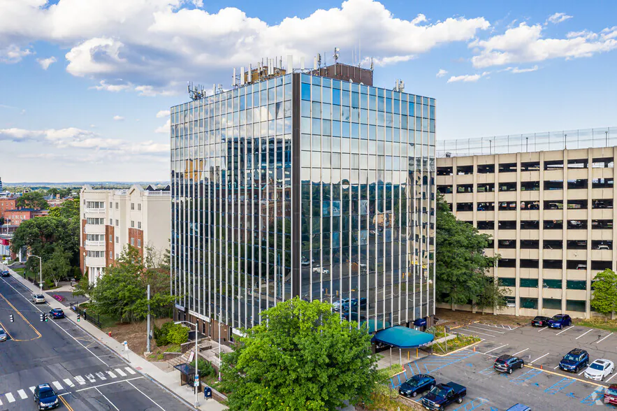 Hartford Hospital Retreat Parking Garage